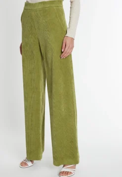 Hot Ana Alcazar Cordhose Saskea