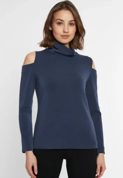 Fashion Ana Alcazar Cut-Out Top Senina