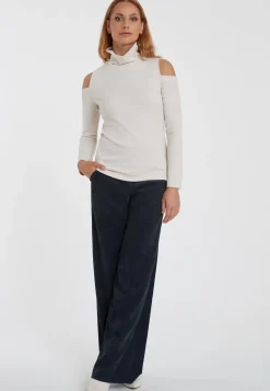 New Ana Alcazar Cut-Out Top Sensy