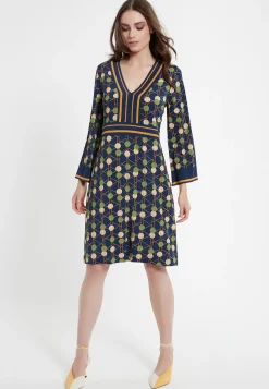 Hot Ana Alcazar Empirekleid Cedly