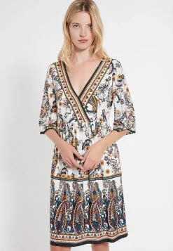 Hot Ana Alcazar Empirekleid Celos