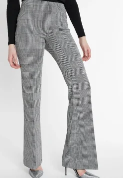 Hot Ana Alcazar Lange Hose Shia