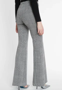 Hot Ana Alcazar Lange Hose Shia