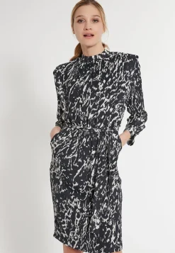 Hot Ana Alcazar Modernes Kleid Edosa