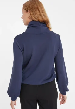 Hot Ana Alcazar Rollkragentop Selmy Blau