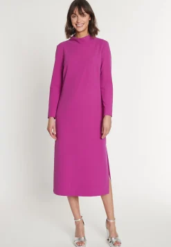 Hot Ana Alcazar Schlichtes Kleid Medara