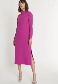Hot Ana Alcazar Schlichtes Kleid Medara