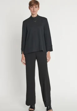 Hot Ana Alcazar Shirt Hemma