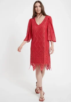 Hot Ana Alcazar Spitzenkleid Cafos