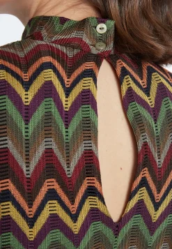 Online Ana Alcazar Stricktop Sulara