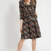 Fashion Ana Alcazar Tailliertes Kleid Esadia