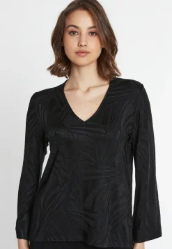 New Ana Alcazar V-Top Sonea